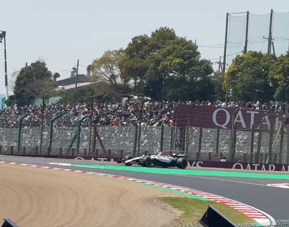 レッドブルの走行