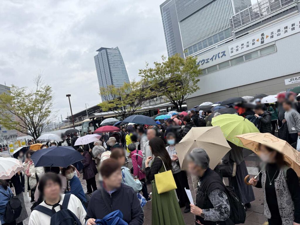 名古屋駅の大混雑