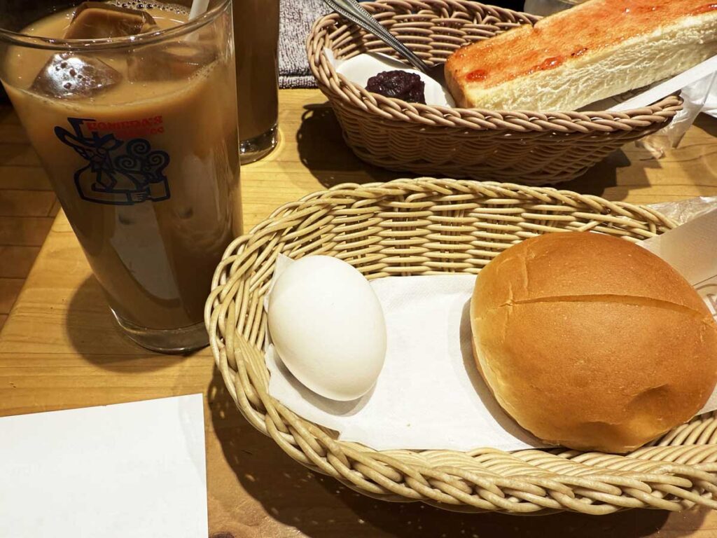 コメダ珈琲で定番のモーニング